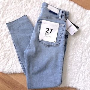 New re/done 90s high rise ankle crop jeans